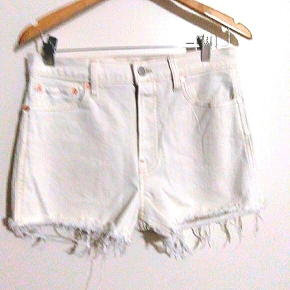 Gap White Cheeky Shorts 8/29 - Picture 1 of 8